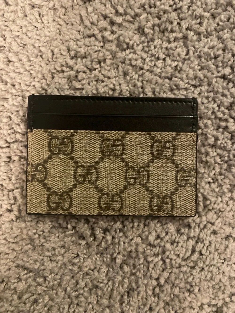 Gucci Supreme Card Case “Beige Black”